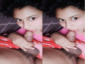 Horny Indian Slim Wife Blowjob