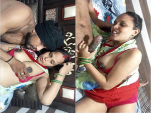 Indian ThreeSome Romance and Blowjob